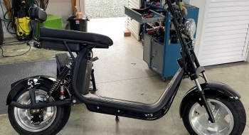 Moto elétrica em circulação deve ser registrada e emplacada